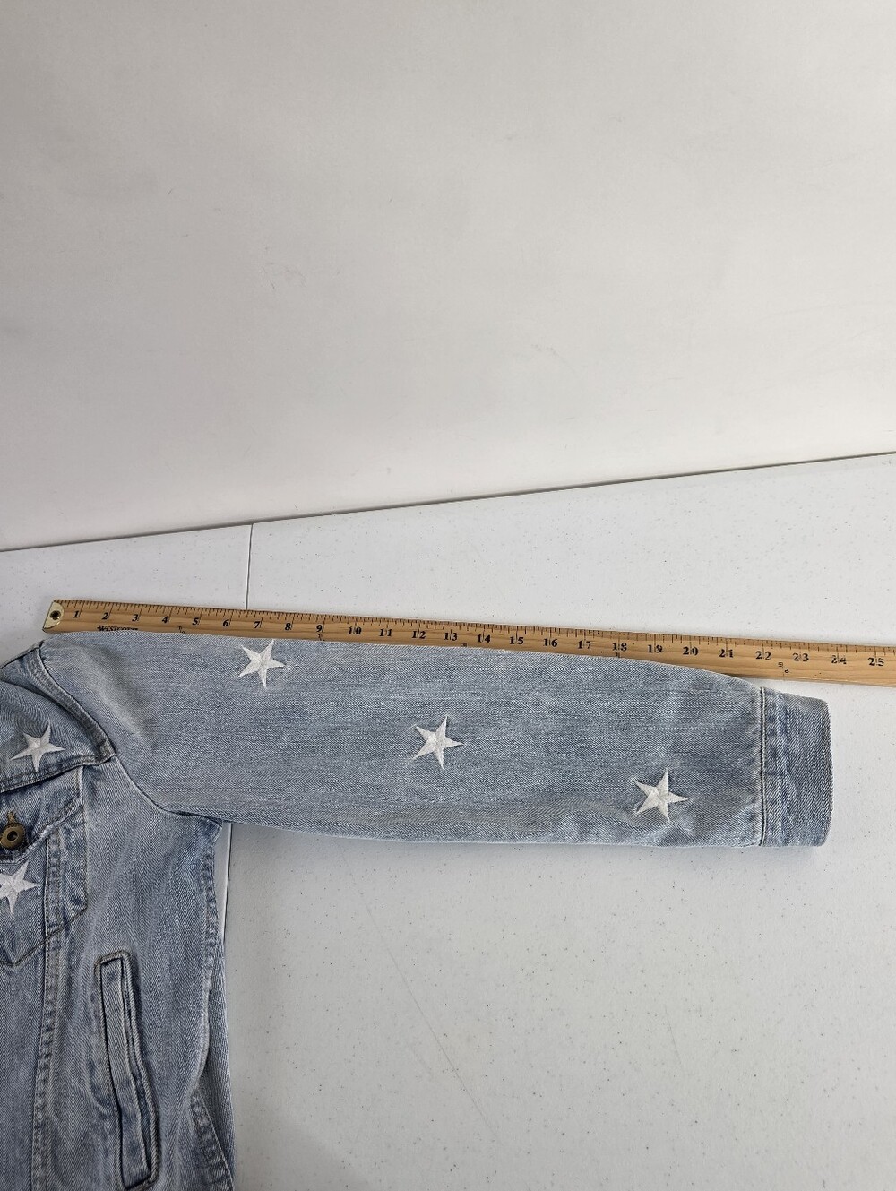 Pistola Brando Star Embroidered Jean Jacket Size M Light Wash Denim Raw Hem - Picture 8 of 12